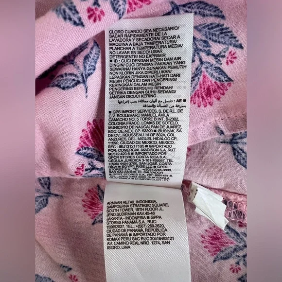 Old Navy Pink Floral Blouse - Picture 9 of 10